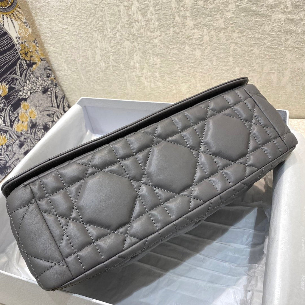 GLAMI Large Caro Bag Grey Padded Macrocannage, Dark Grey, For Women WomenÃ¢â‚¬â„¢s Handbags, Crossbody Bags, 28cm CD