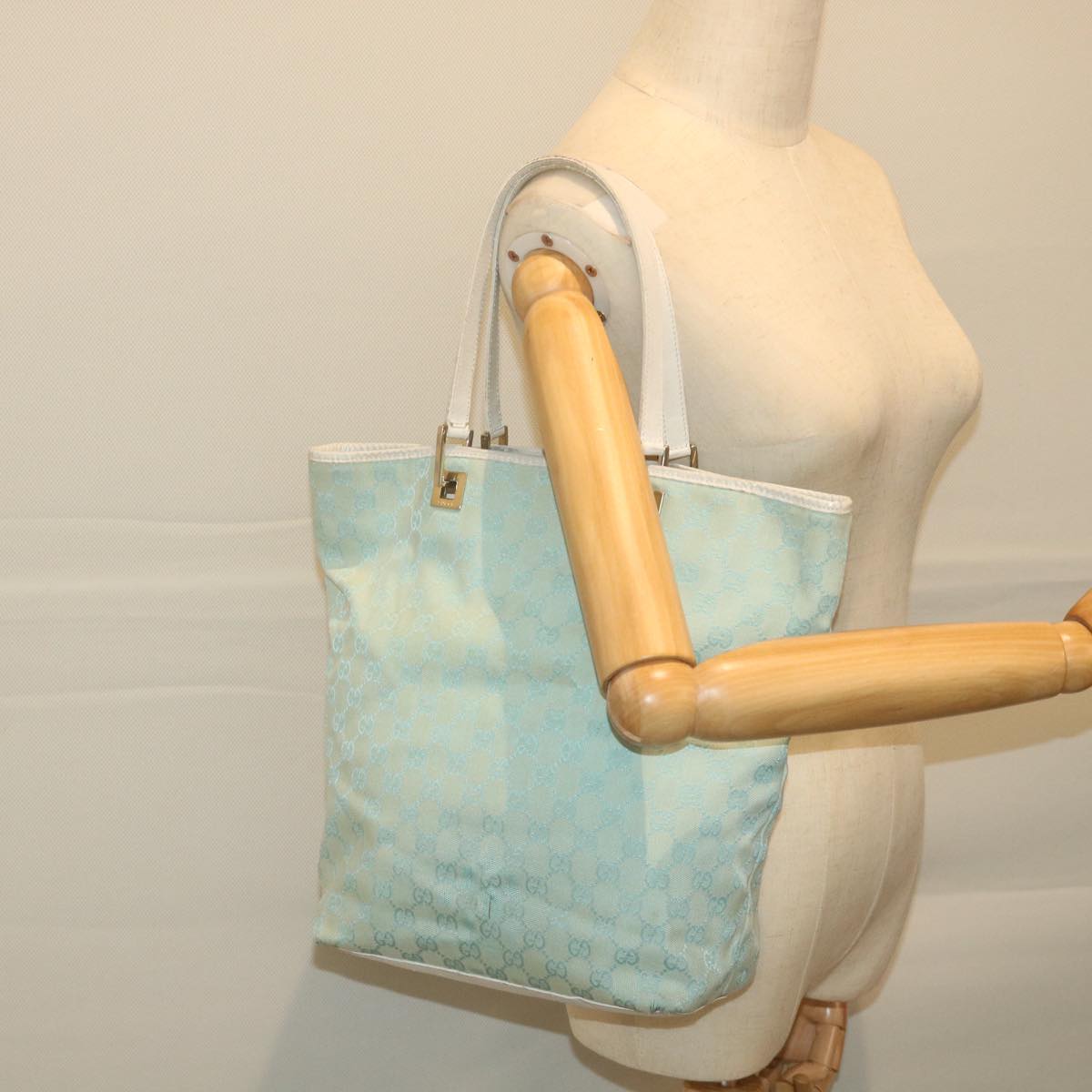 GUCCI GG Canvas Tote Bag Light Blue 0021098 59713