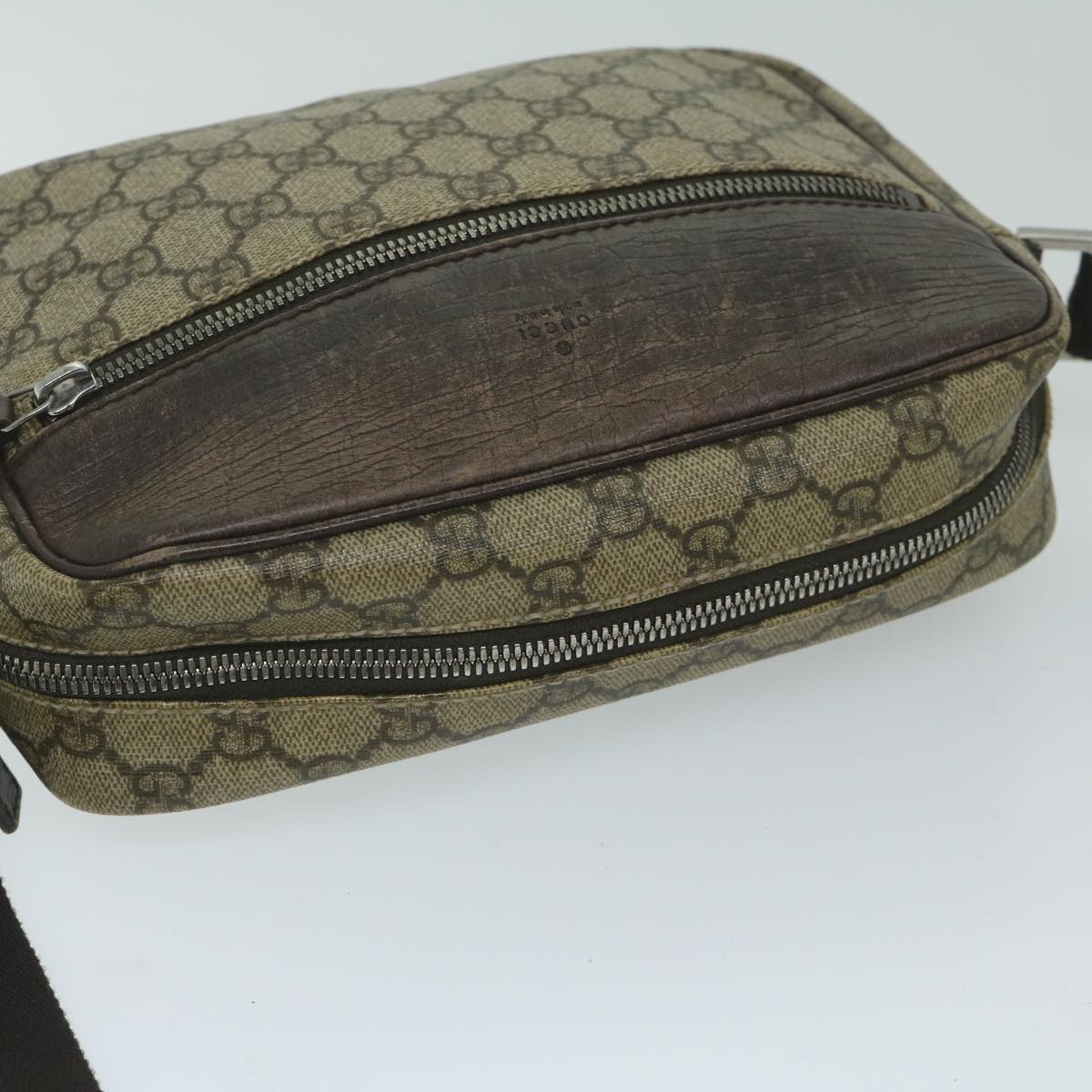 GUCCI GG Supreme Shoulder Bag Beige 114291 59716
