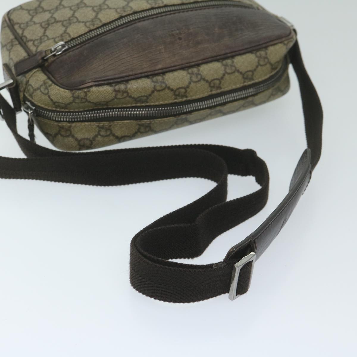 GUCCI GG Supreme Shoulder Bag Beige 114291 59716