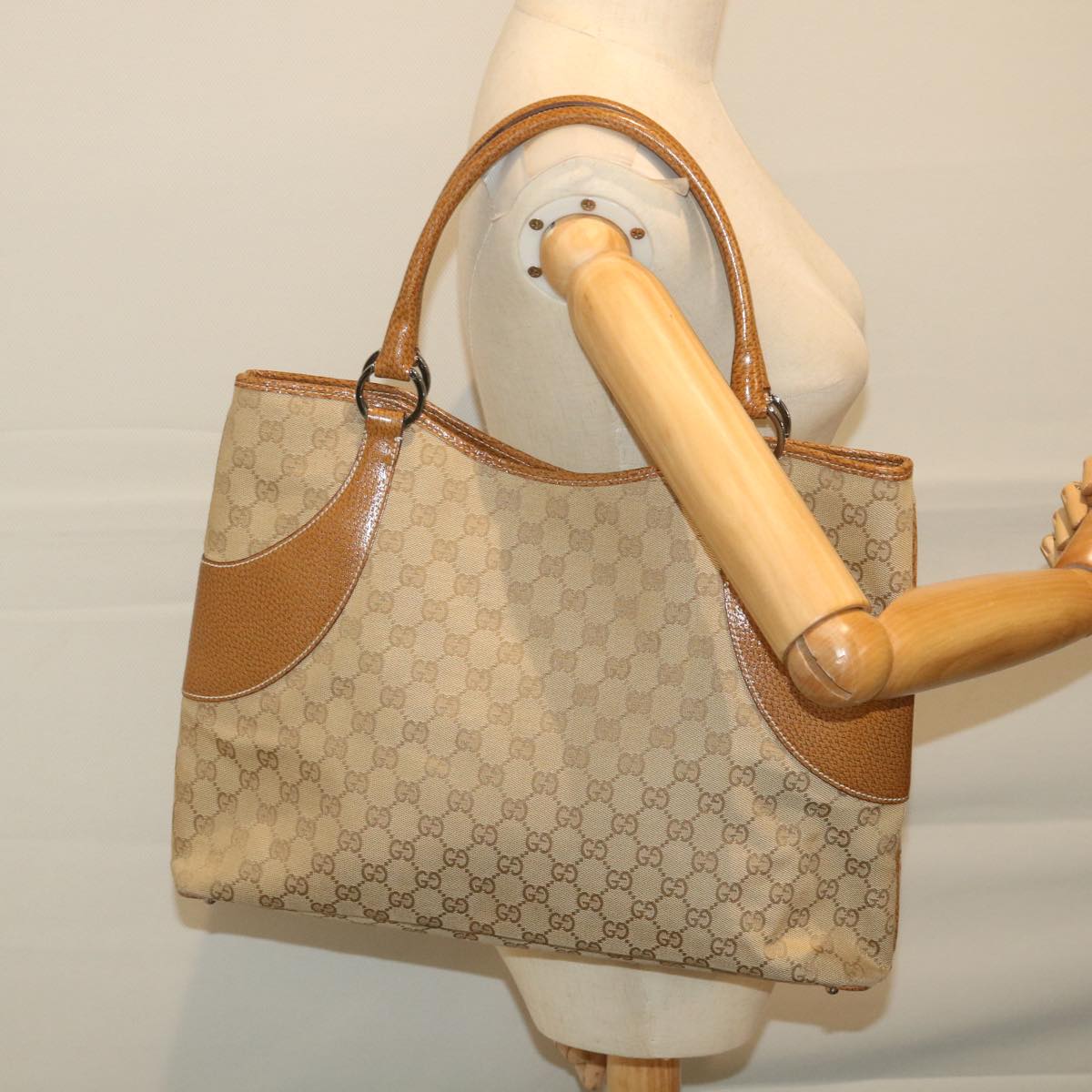 GUCCI GG Canvas Tote Bag Beige 113016 59864