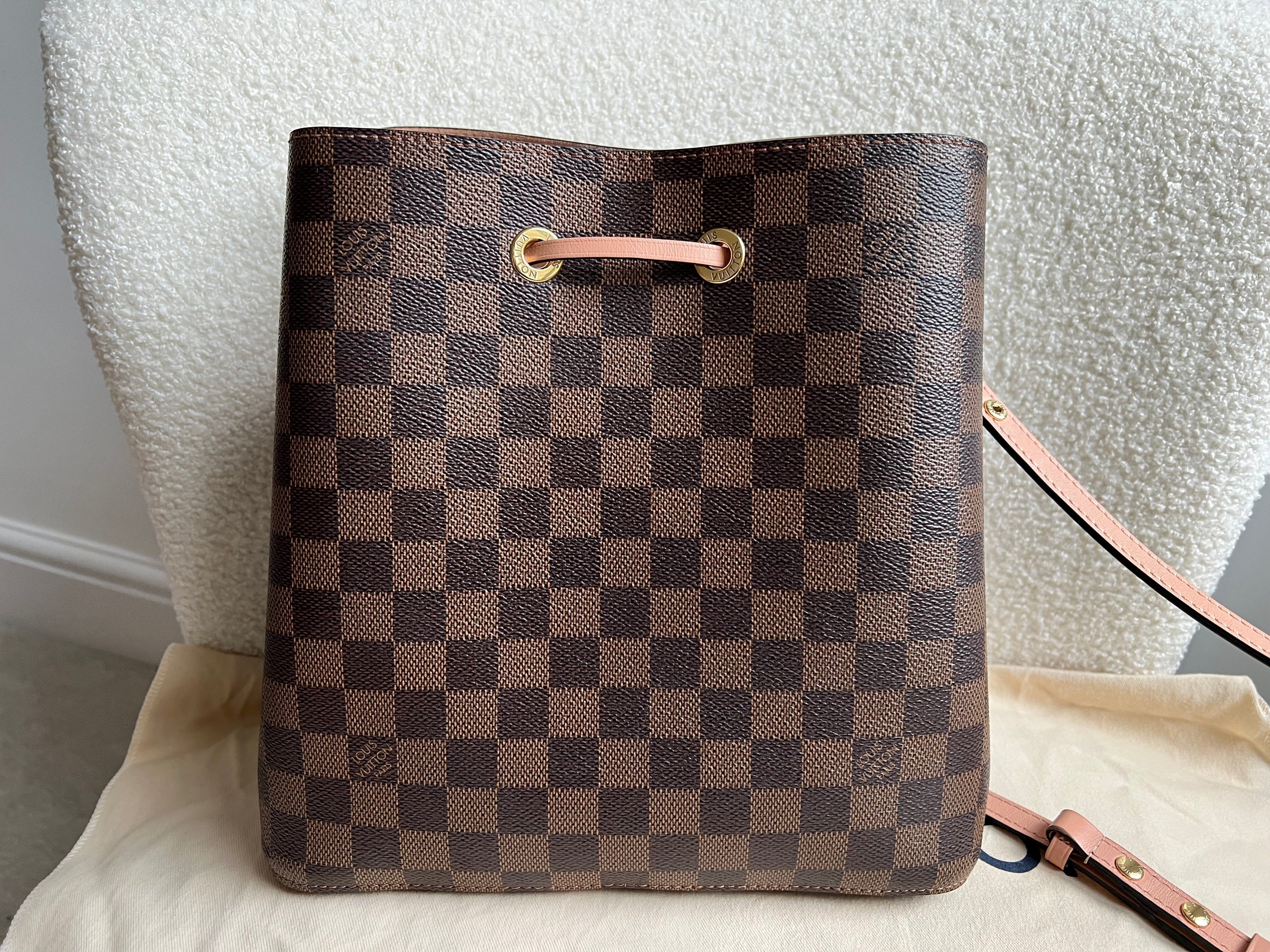 Louis Vuitton Neo Noe Monogram Rose Poudre (RRP £1,560)