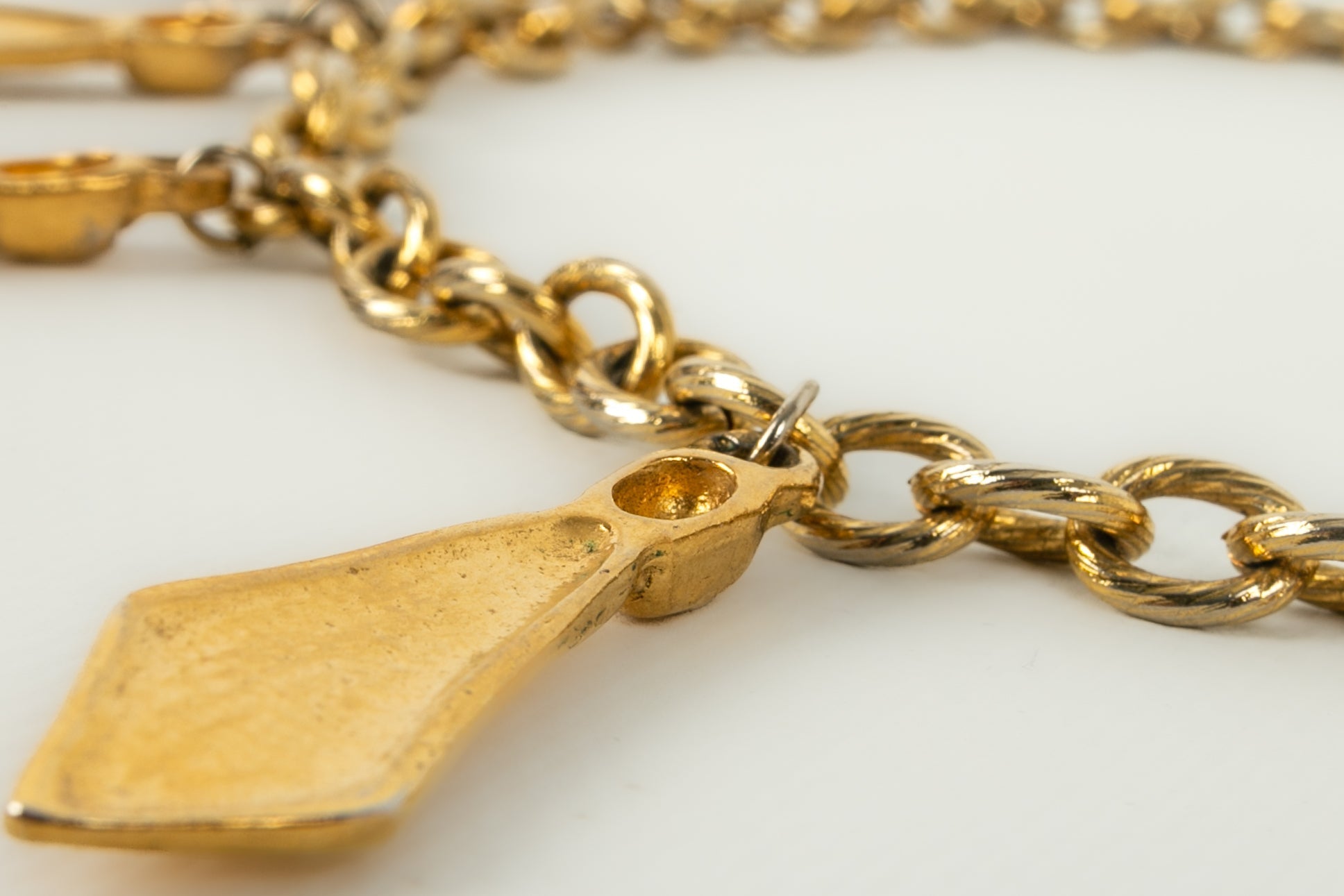 Collier Chanel
