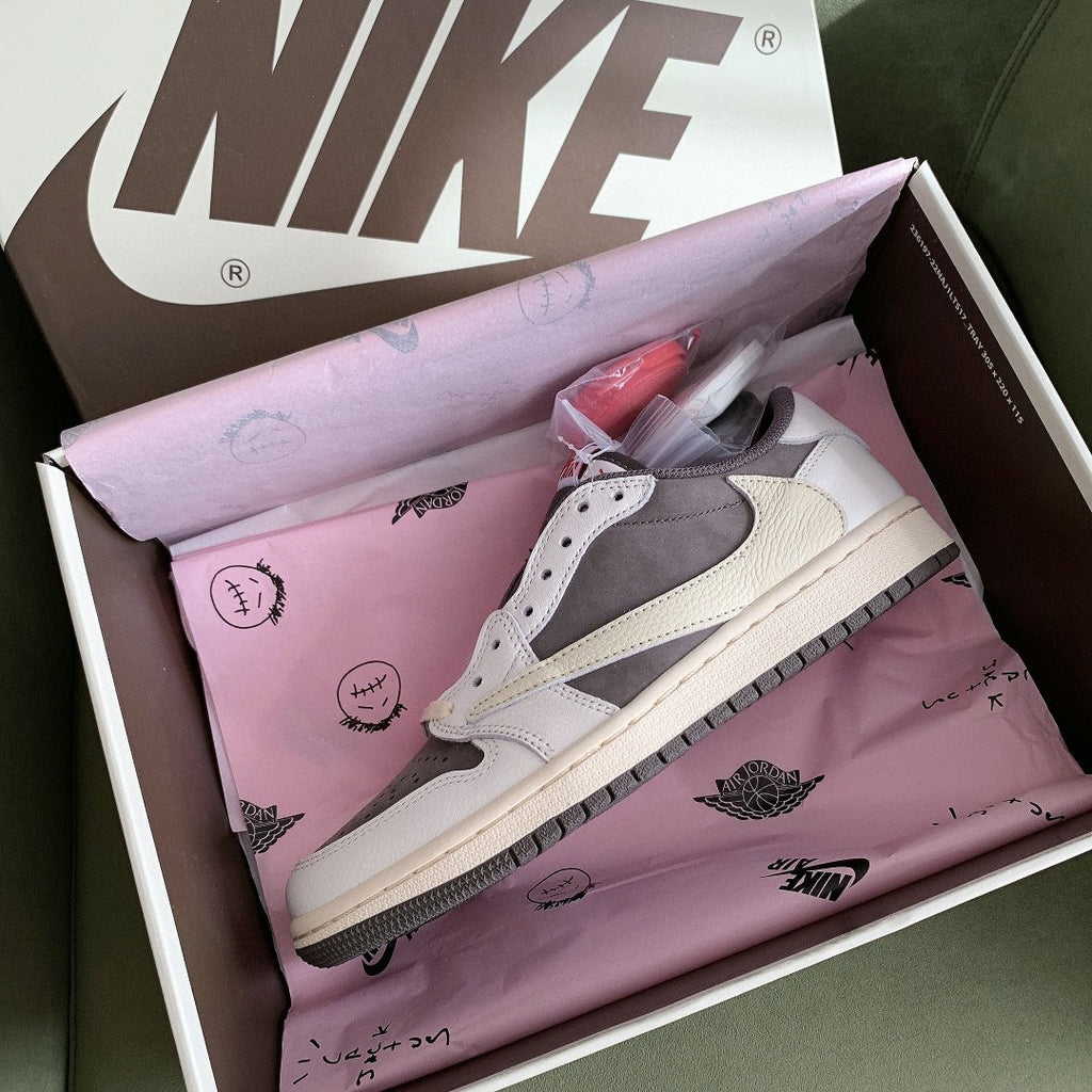 NK Travis Scott x Air Jordan 1 Low OG Ã¢â‚¬ËœReverse MochaÃ¢â‚¬â„¢ For Men DM7866-162