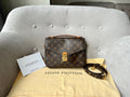 Louis Vuitton Pochette Metis Monogram (RRP £1,970)