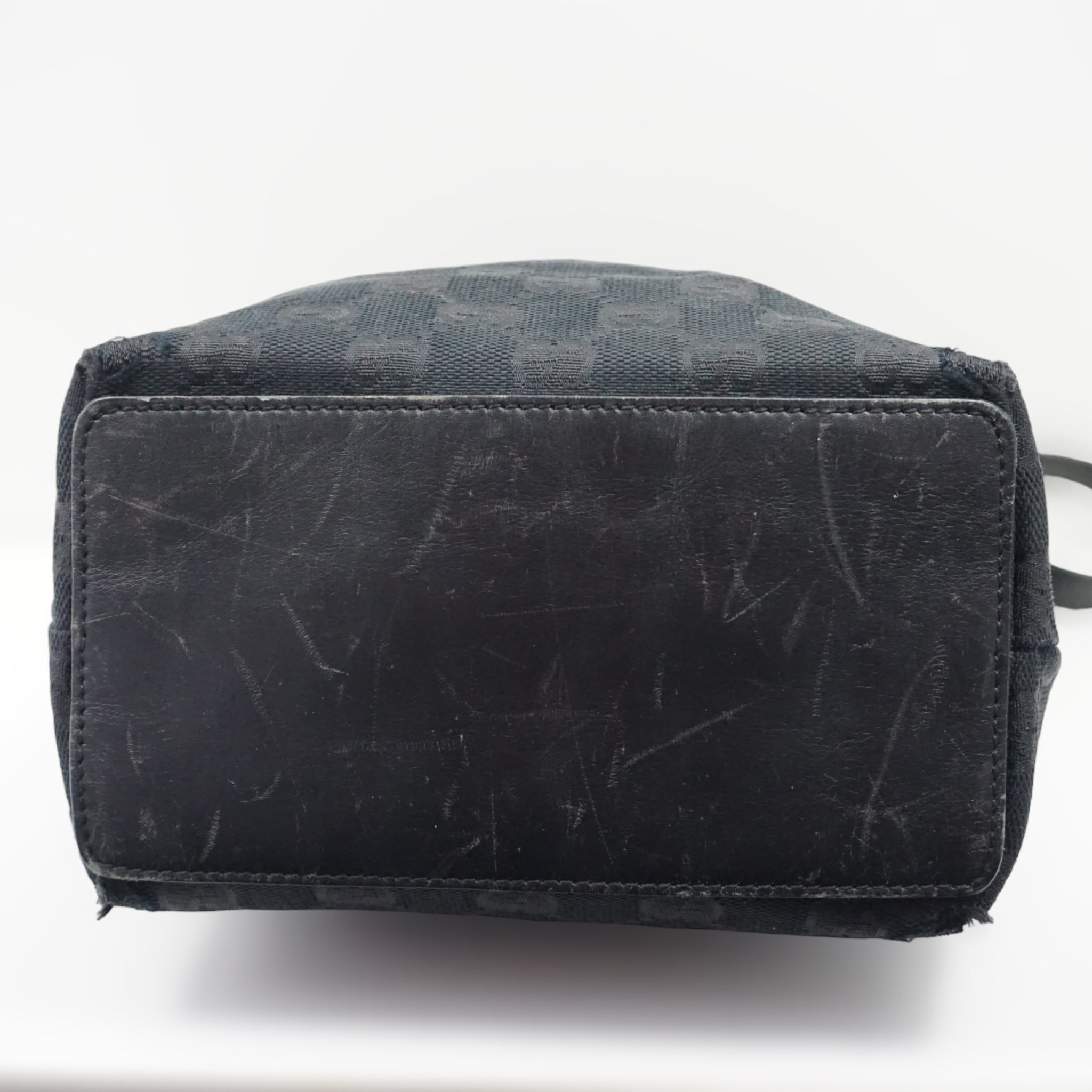 Gucci Mini Bucketbag