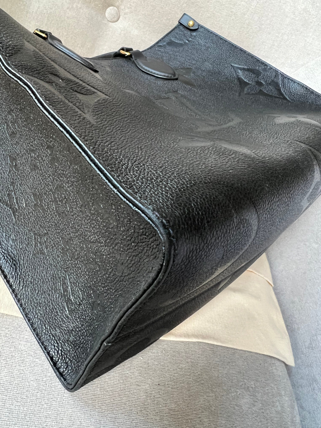 Louis Vuitton On the Go MM Black Empreinte (RRP £2,450)