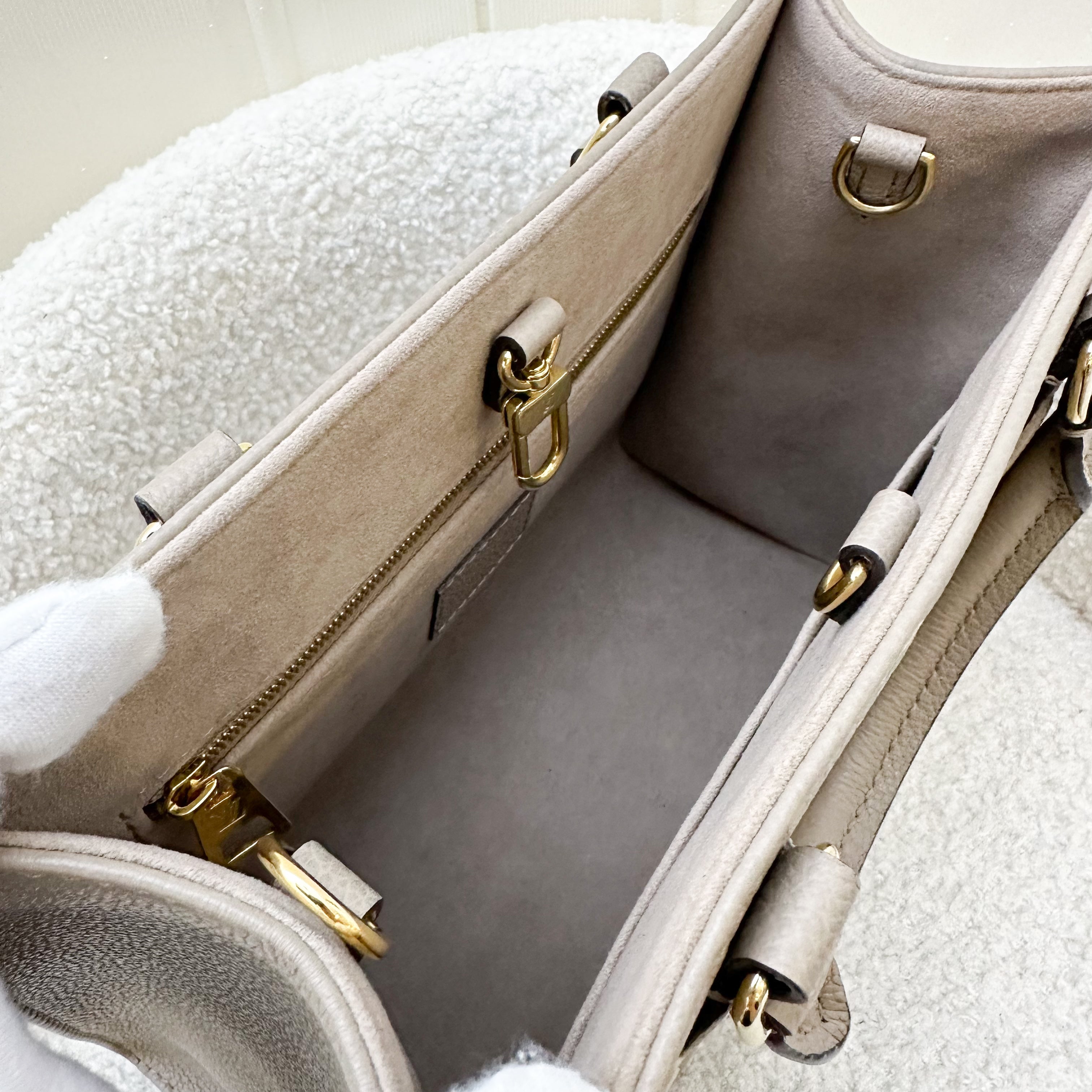 LV Onthego PM in Tourterelle (Grey) / Creme Giant Monogram Empreinte Leather and GHW