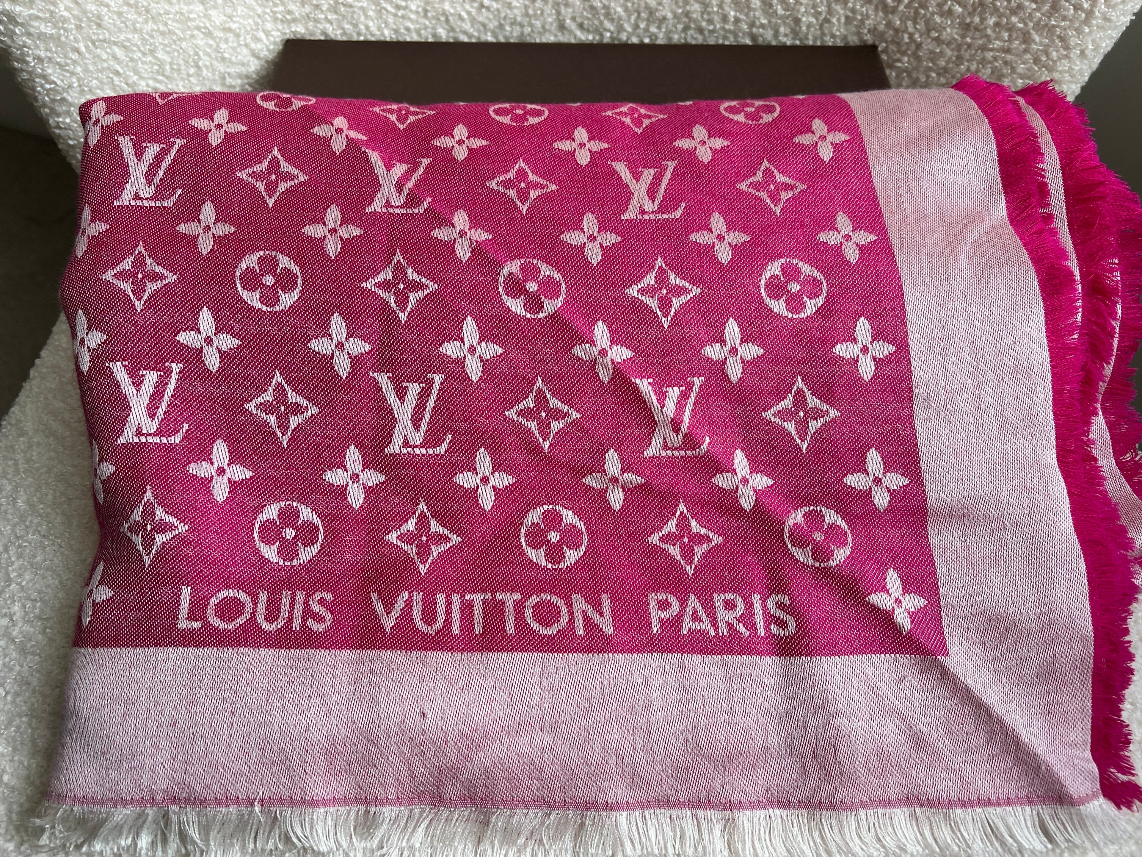 Louis Vuitton Pink Monogram Shawl (RRP £450)