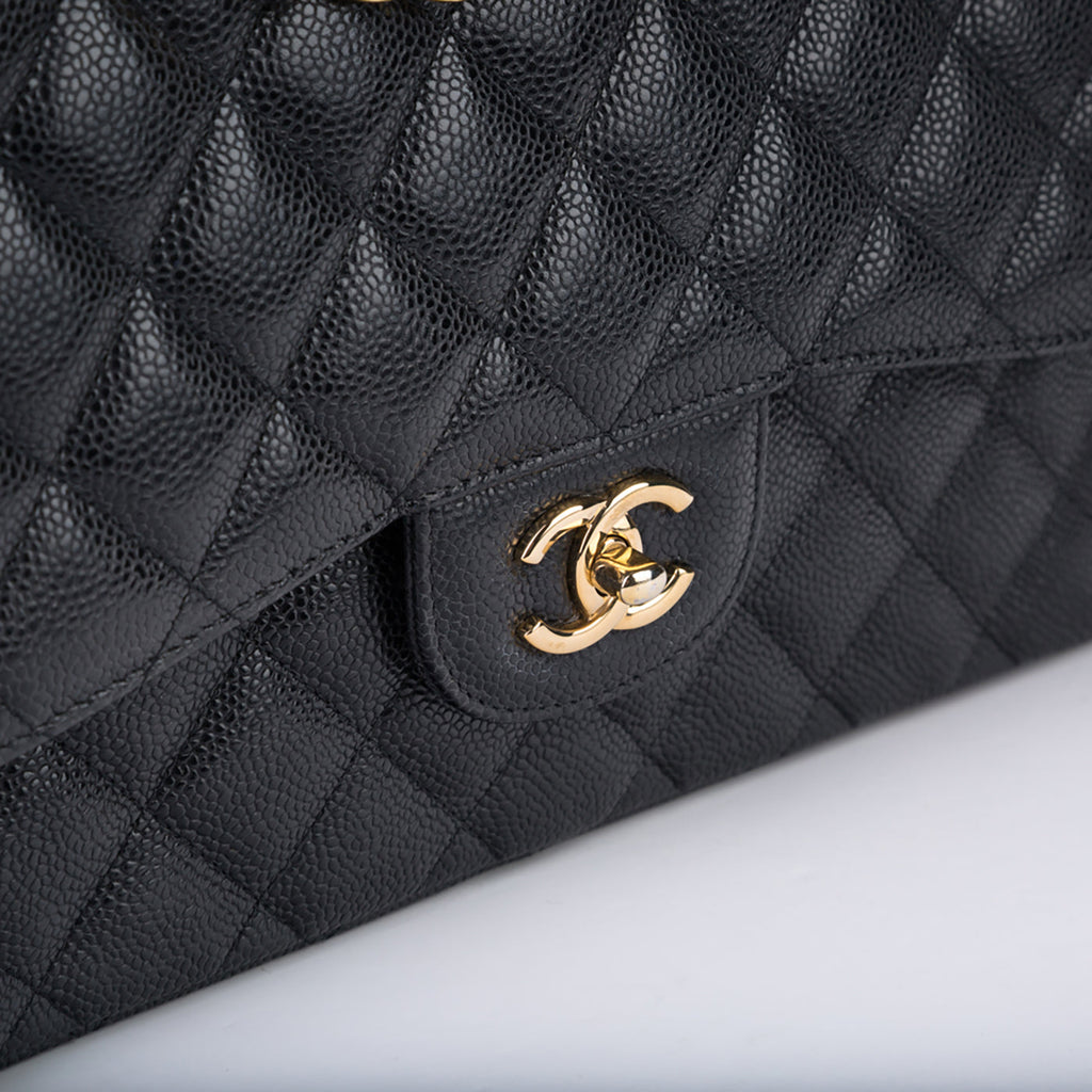 Chanel Classic Flap Bag Jumbo