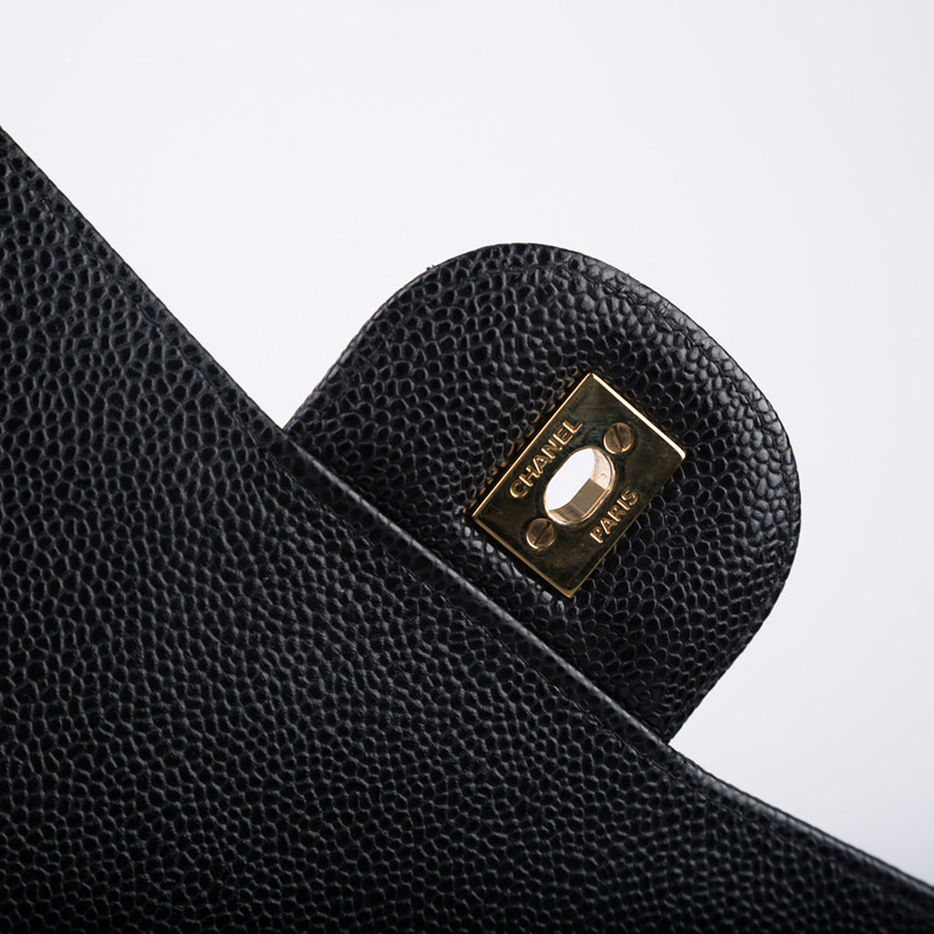 Chanel Classic Flap Bag Jumbo