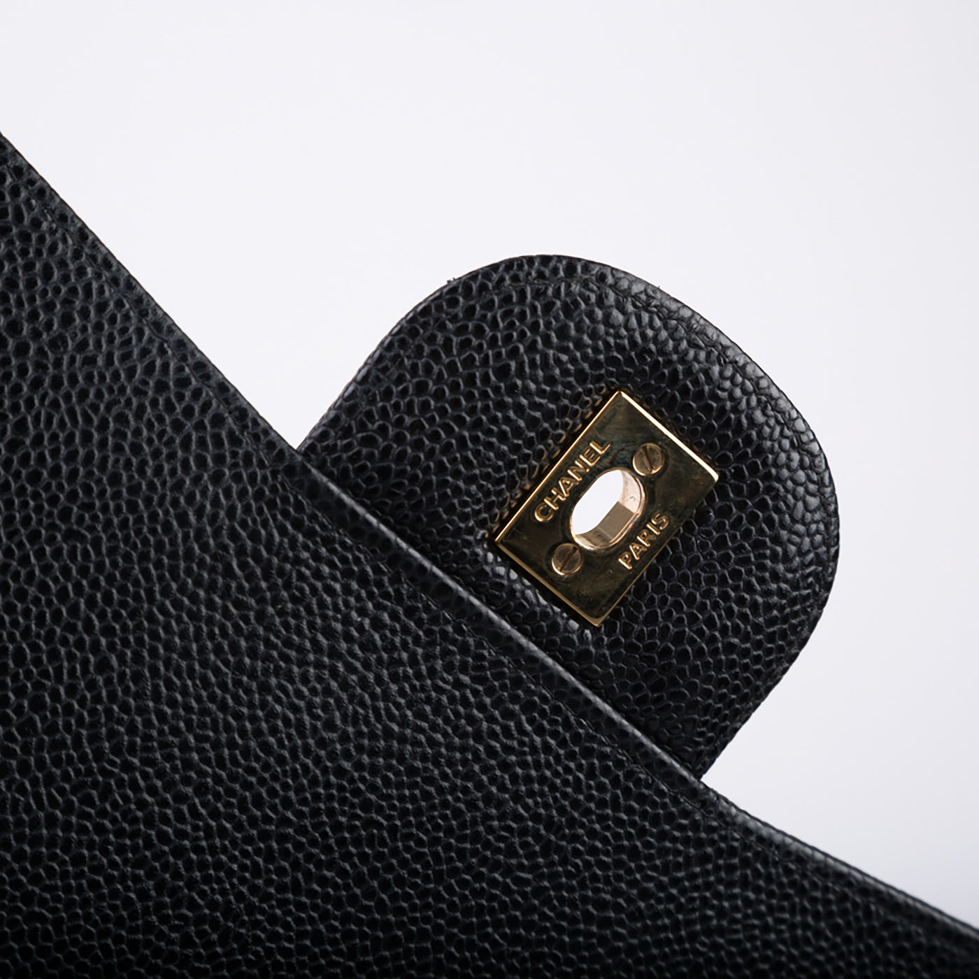 Chanel Classic Flap Bag Jumbo