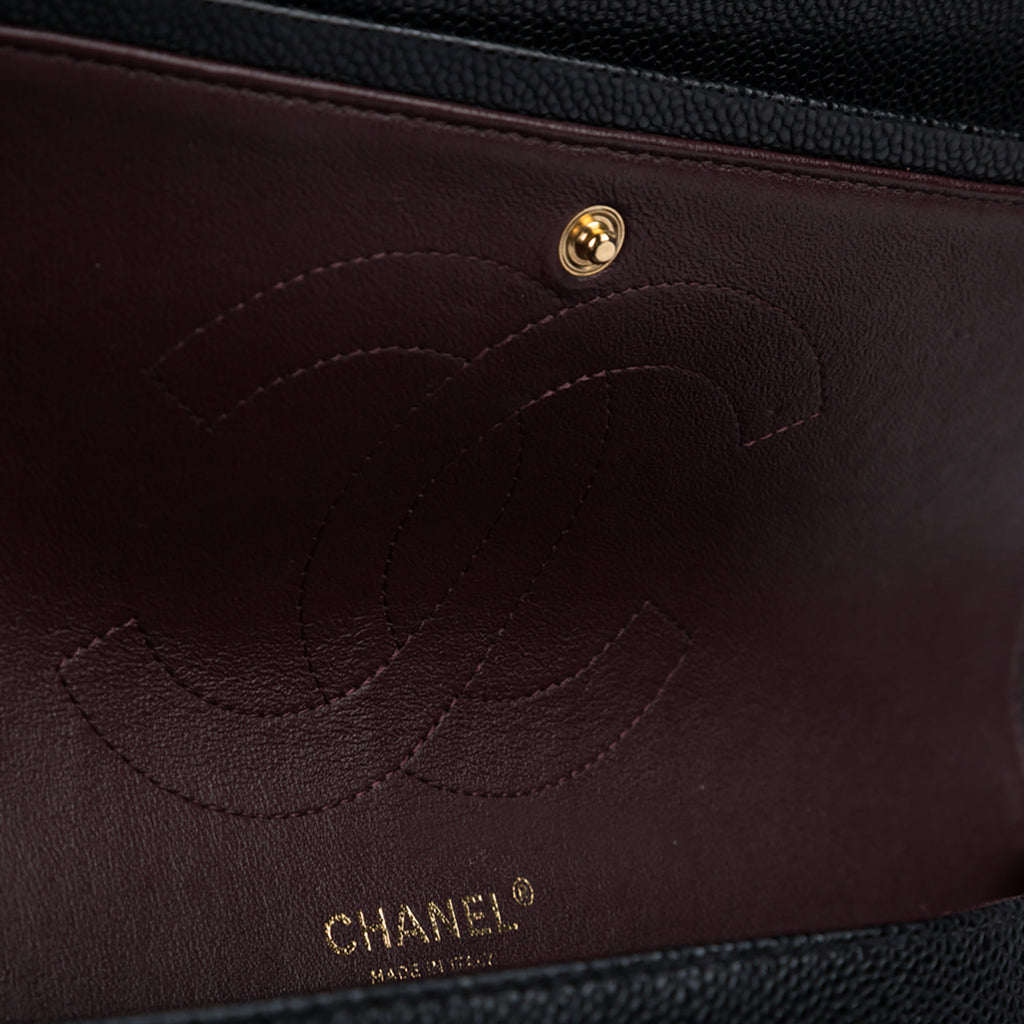 Chanel Classic Flap Bag Jumbo