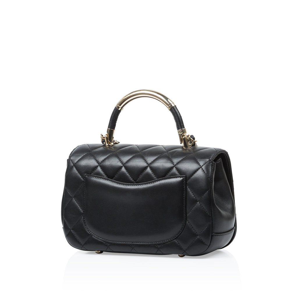 Chic Carry Flap Bag