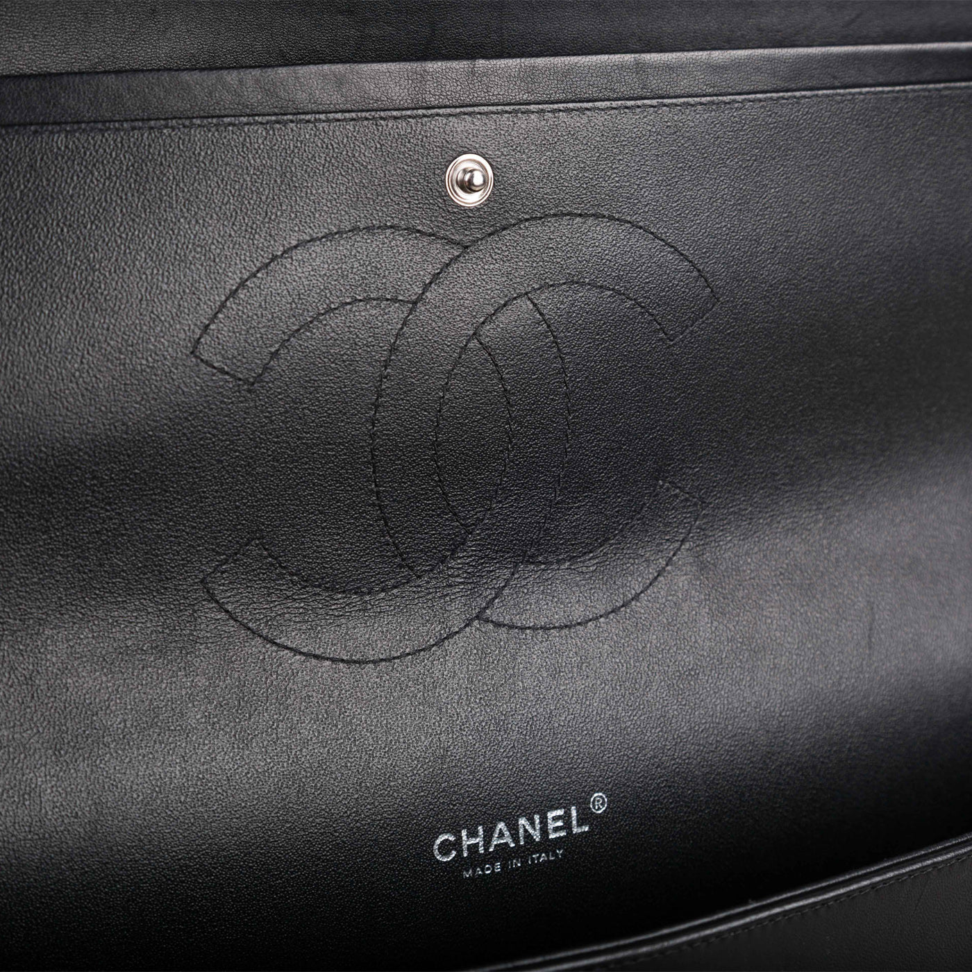 Chanel Classic Flap Maxi - So Black