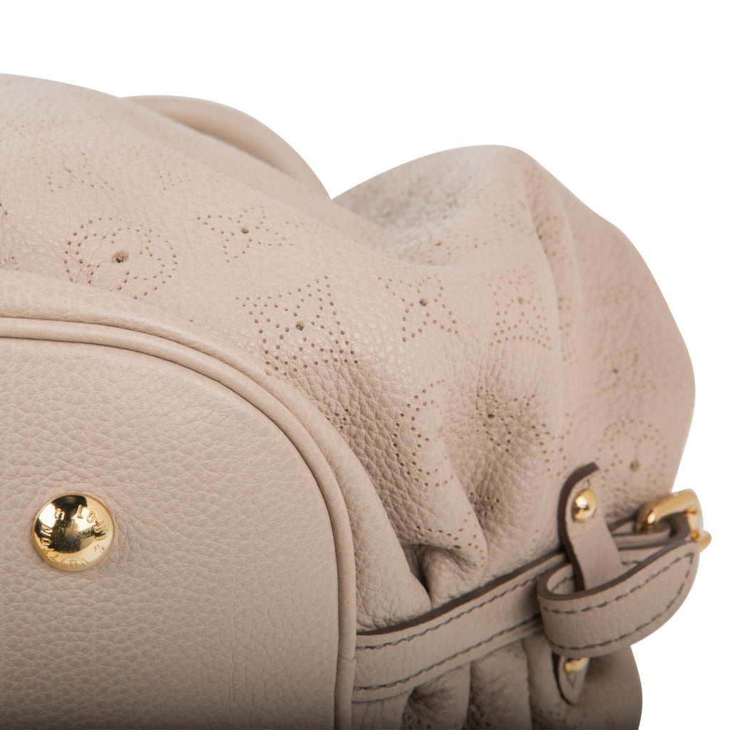 Louis Vuitton Mahina Handbag