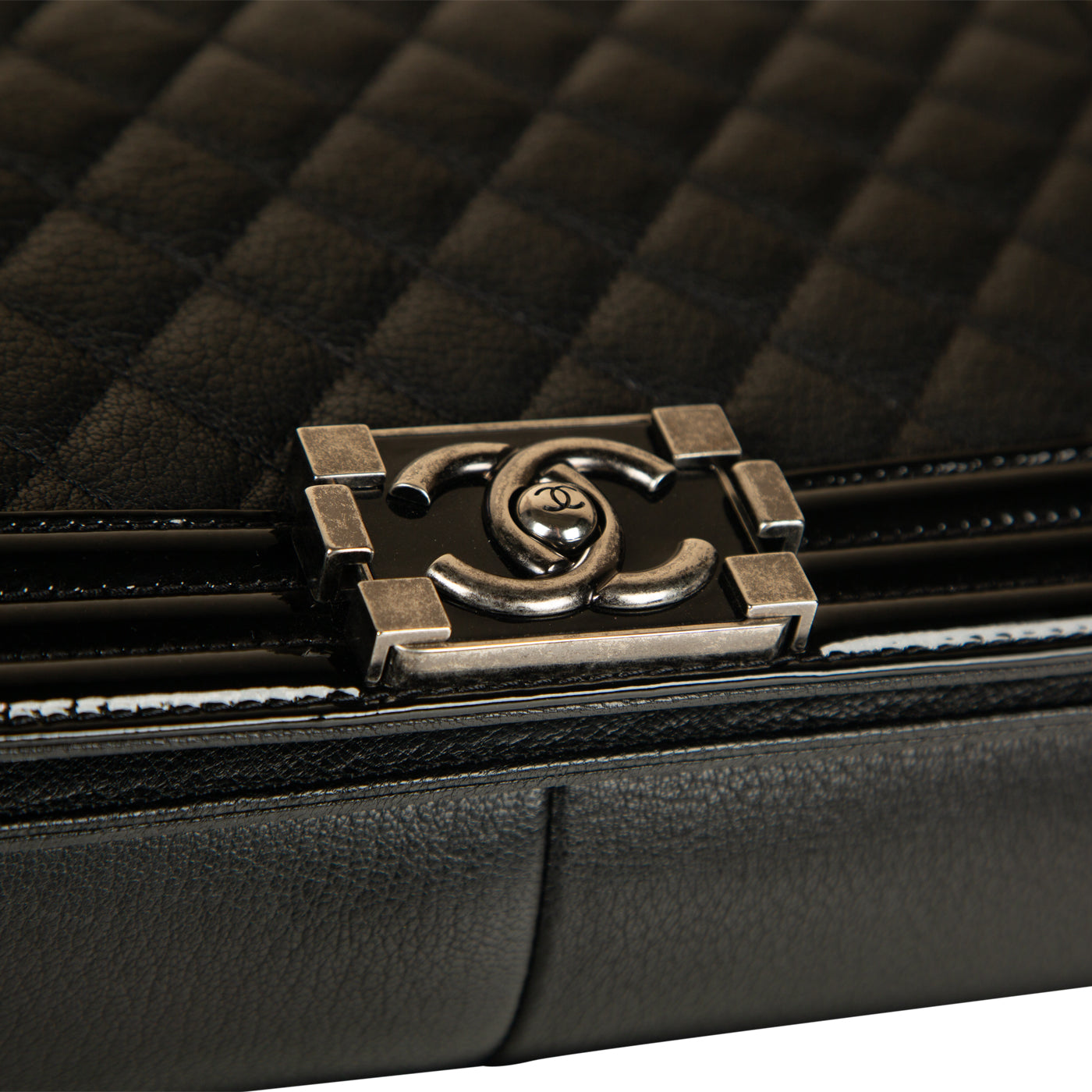 Chanel Boy Bag - New Medium