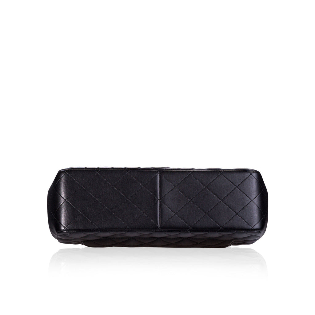 Chanel Classic Flap Jumbo