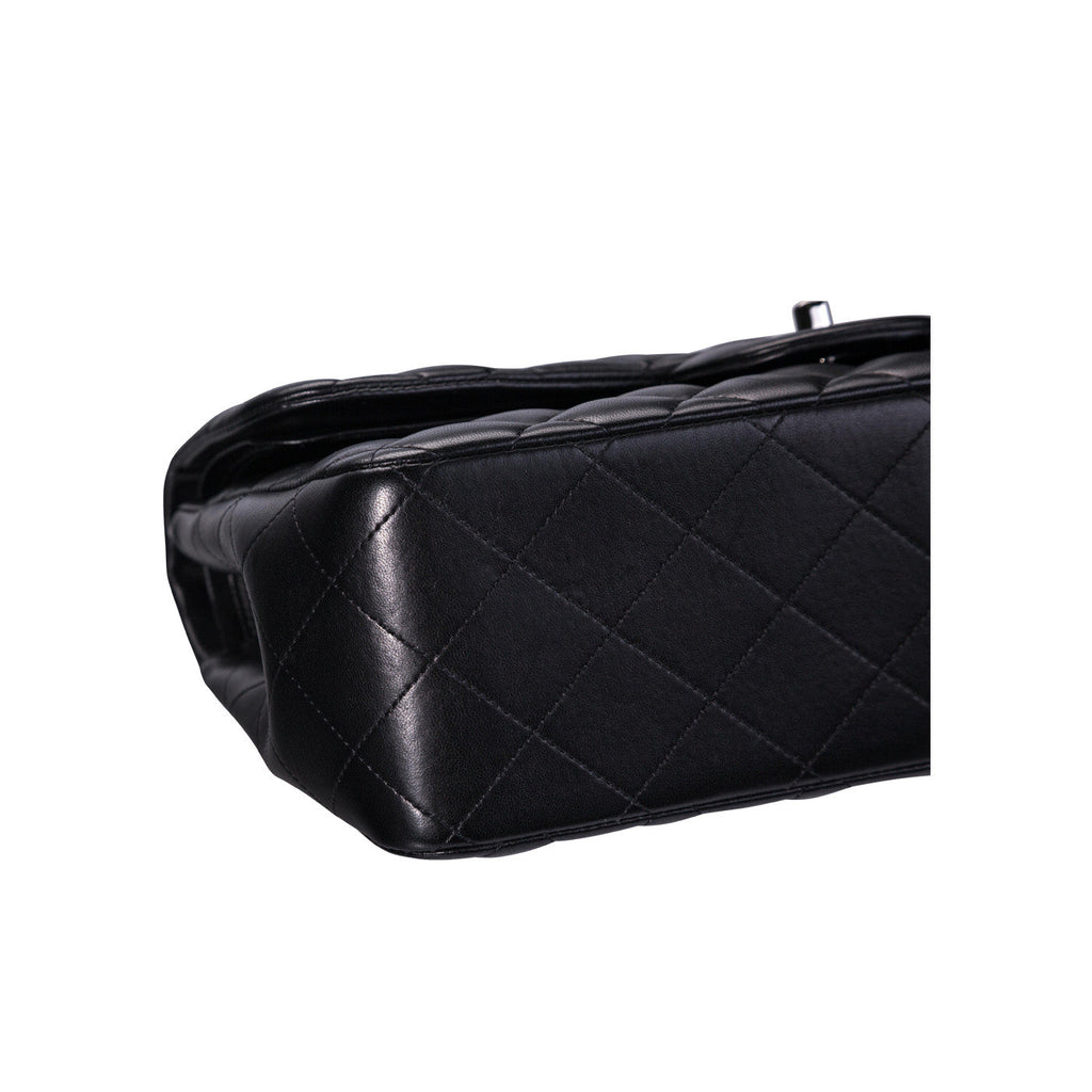 Chanel Classic Flap Jumbo