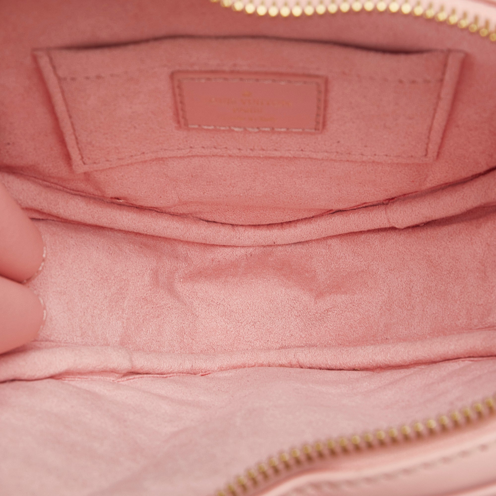 Louis Vuitton New Wave Heart Pink Calfskin