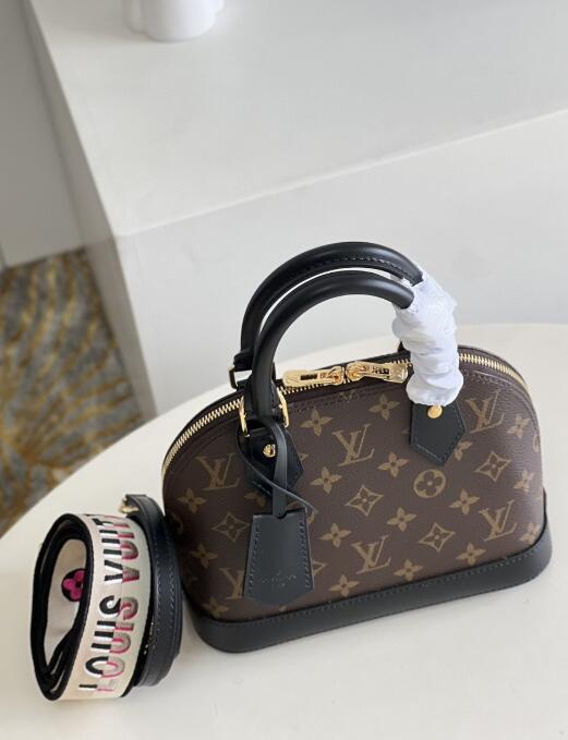 SAMC - LOV Bags - 1711