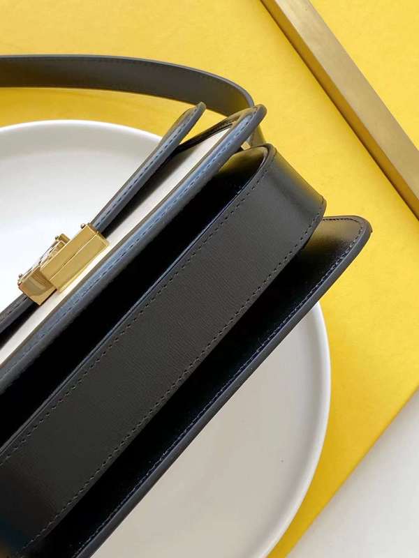 ELE - SLY Bags 132