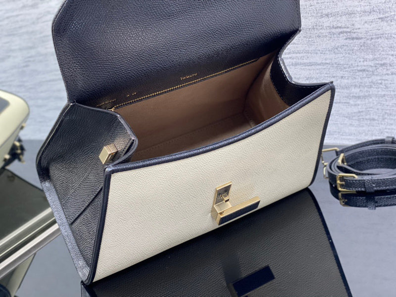 ELE - HMS Bags - 020