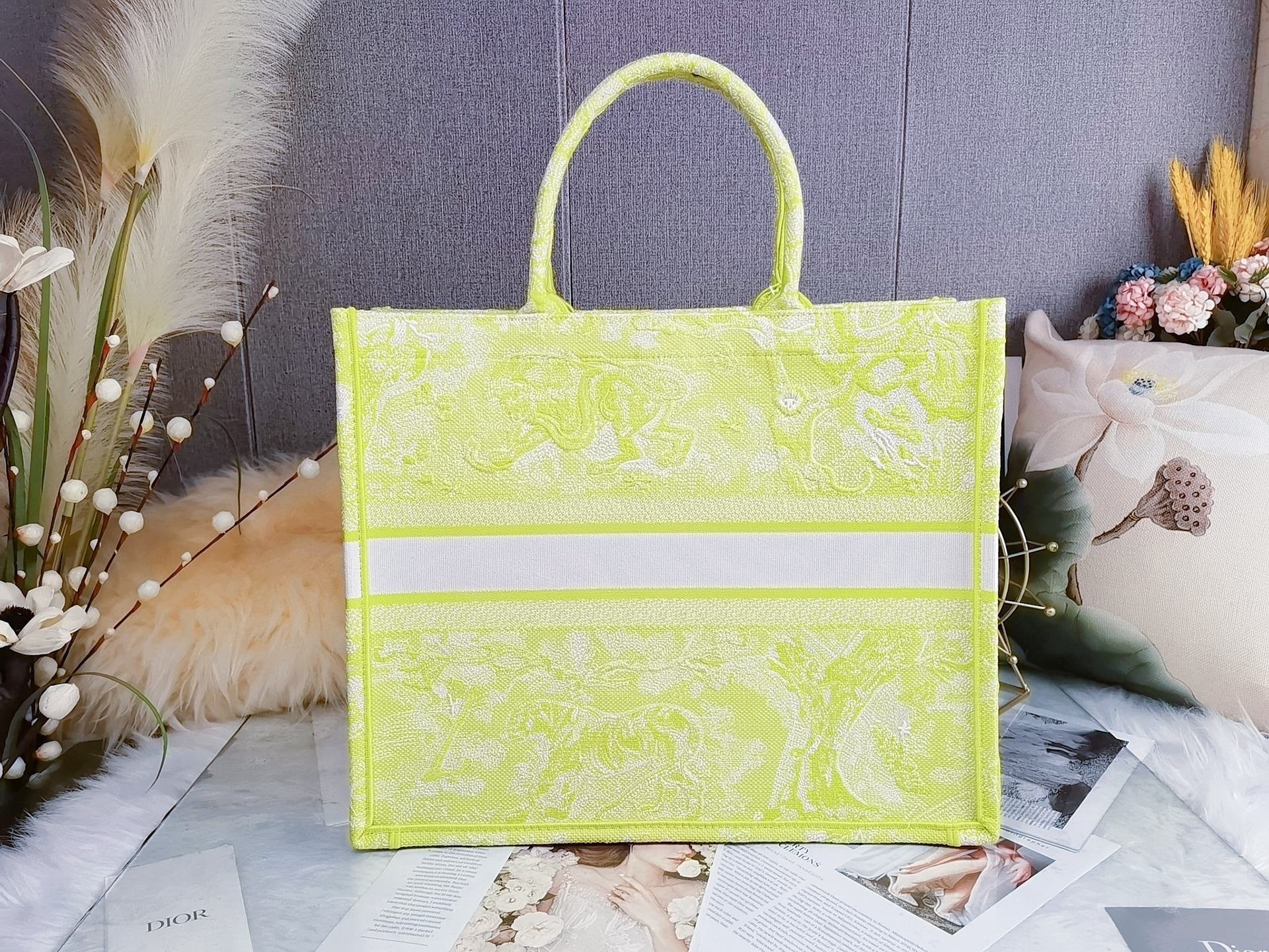 GLAMI Large Book Tote Yellow, For Women, WomenÃ¢â‚¬â„¢s Handbags 16.5in/42cm CD