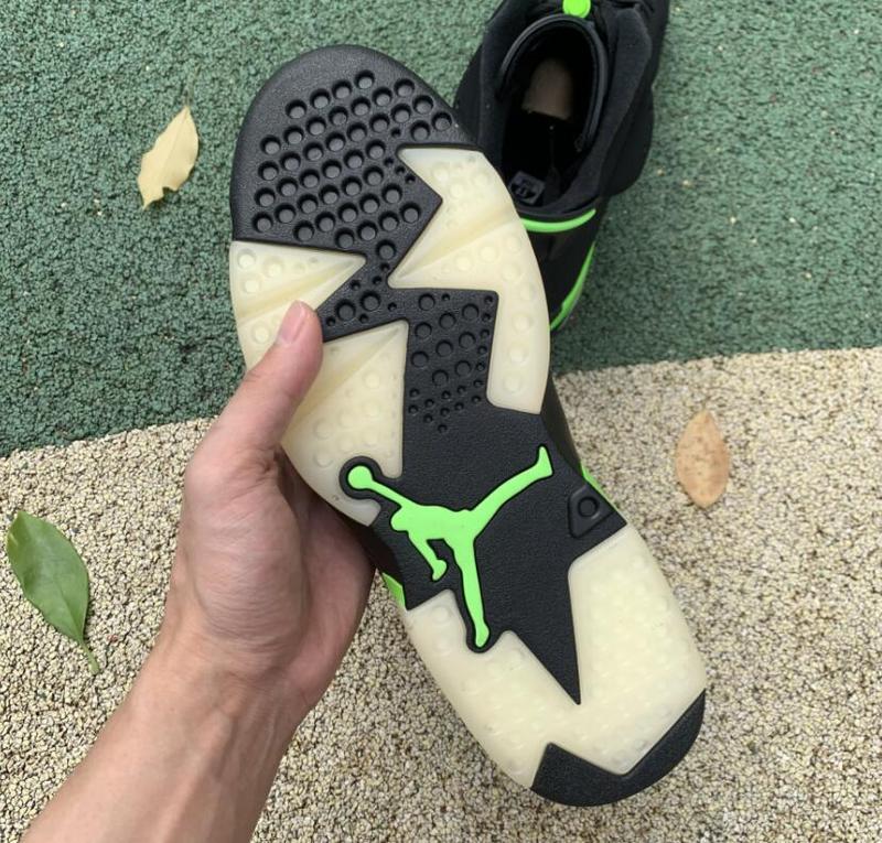 SAMC - NKE Shoes - 1181