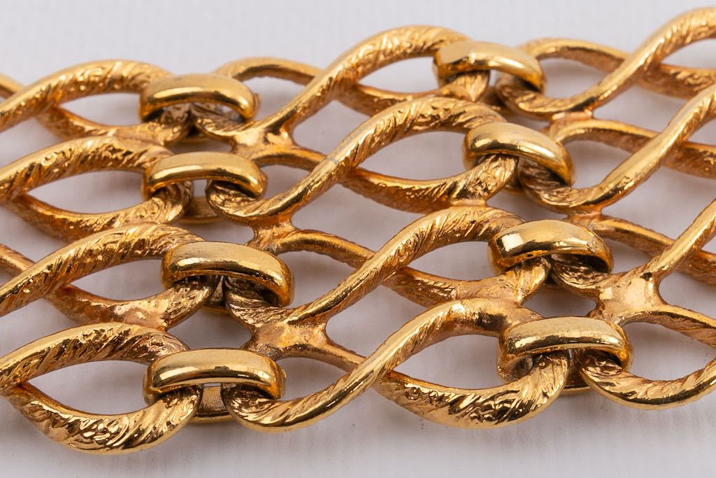 Bracelet articulÃƒÆ’Ã‚Â© en mÃƒÆ’Ã‚Â©tal dorÃƒÆ’Ã‚Â© Chanel