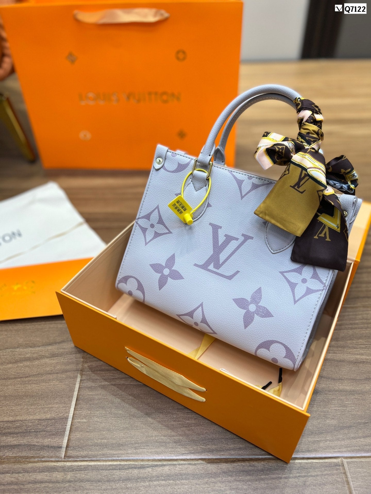 EN - New Lux Bags LUV 534