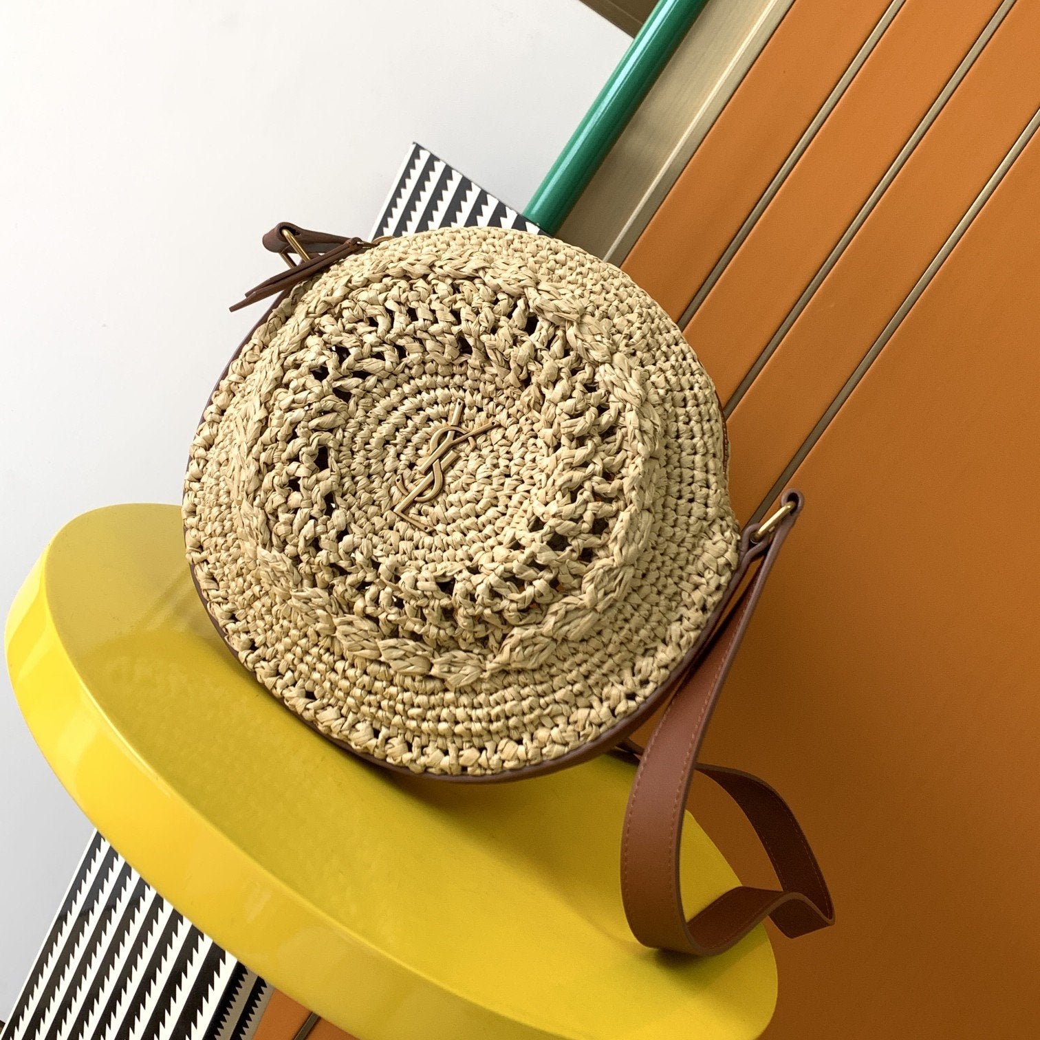 GLAMI Sac Rond Bag In Raffia For Women 8.3in/21cm YSL Brown 685601GAAAA2080