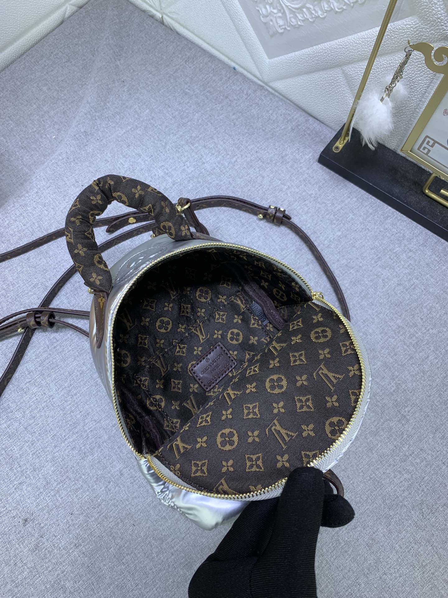 EN - New Bag LUV 640