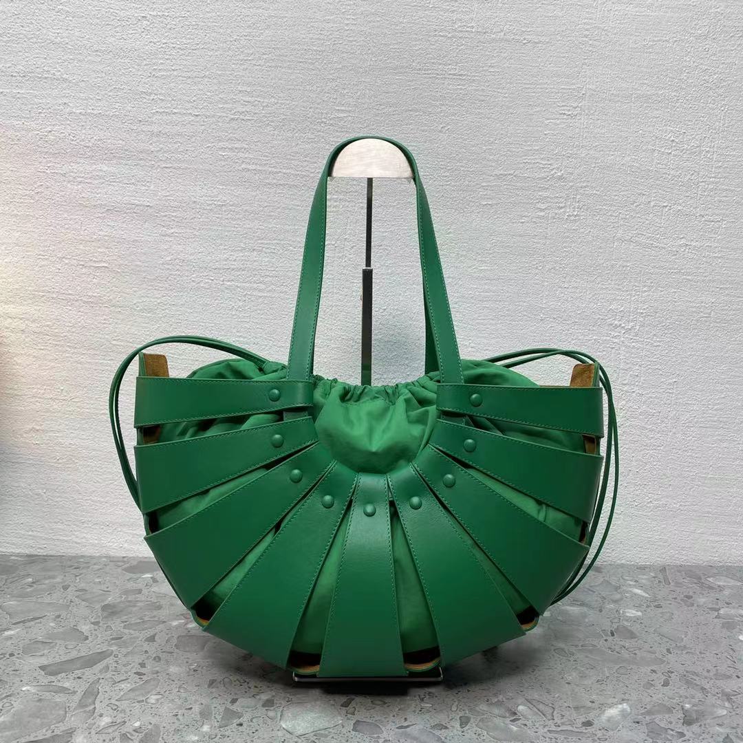GLAMI MeGLAMIum Shoulder Bag Green, For Women, WomenÃƒÂ¢Ã¢â€šÂ¬Ã¢â€žÂ¢s Bags 8.6in/22cm