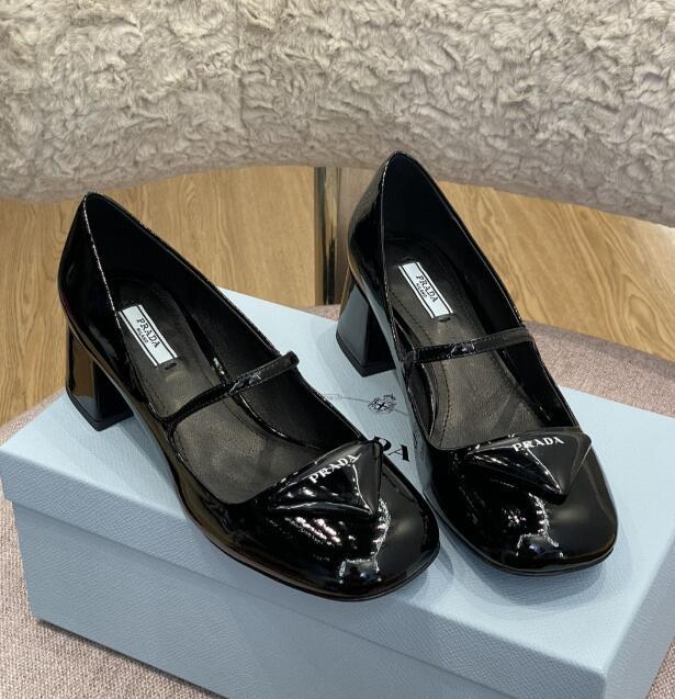 GlamyWomen Shoes - 493