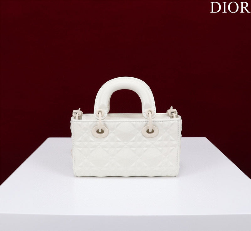 ELE - Dir Bags - 1673