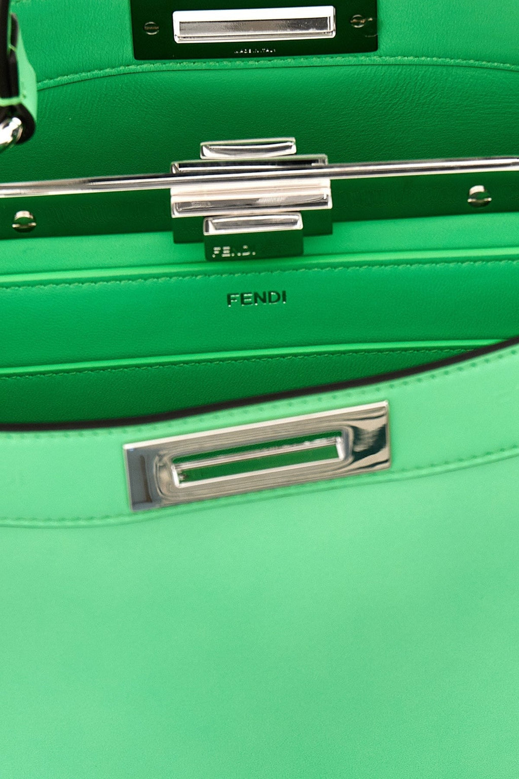Fendi Women 'Peekaboo Iseeu' Midi Handbag