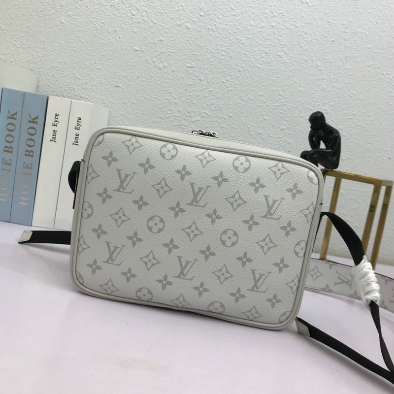 Glami-i - LOV Men Bags - 299