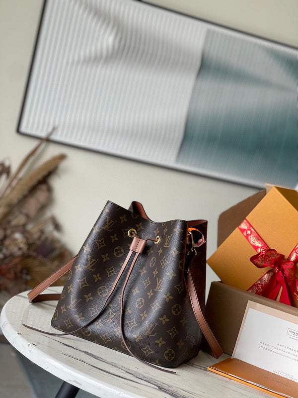 Fashion Lu-Vi bags - 4056