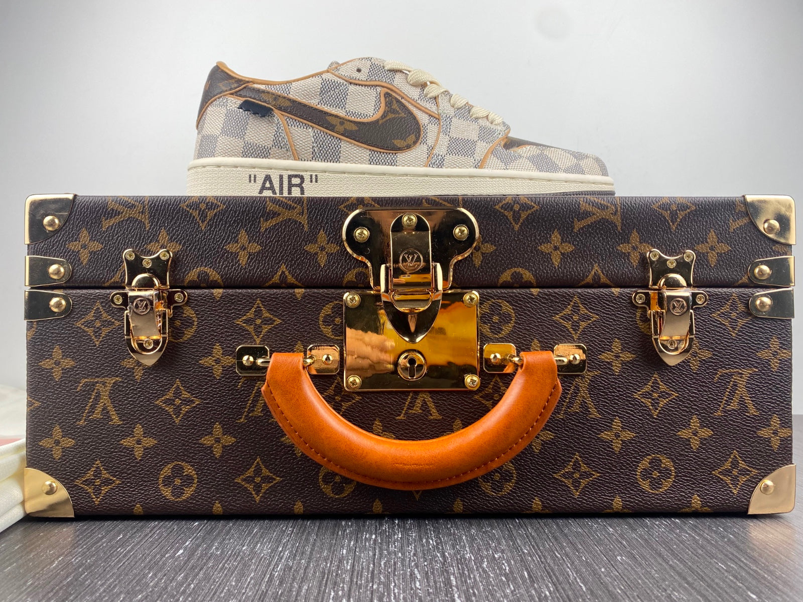 Designer Air ForGLAMI 1 LV Low Surgeon Los Angeles