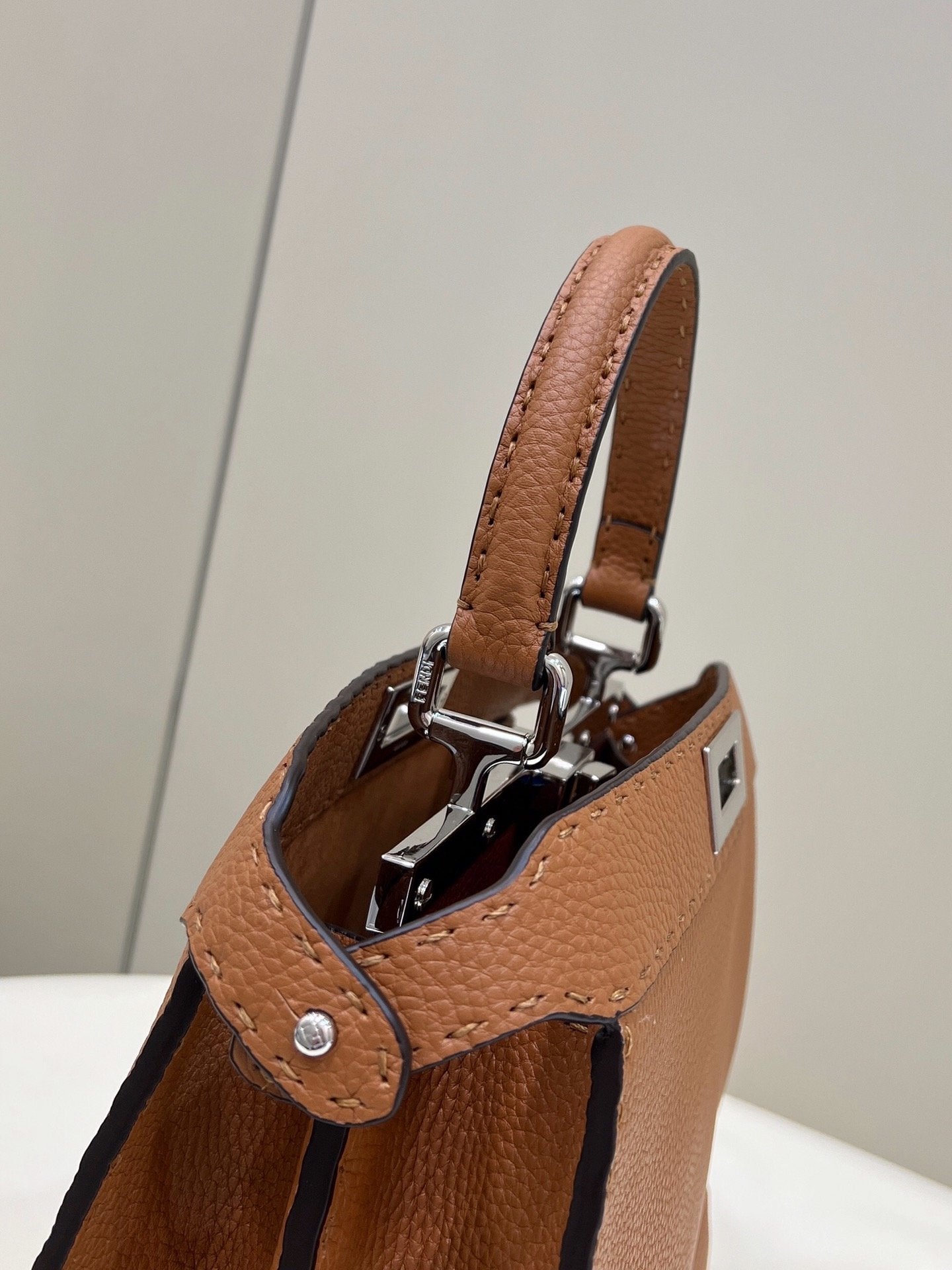 FI GlamI ISeeU MeGLAMIum Bronze For Women, Handbags, Shoulder Bags 13.1in/33.5cm FF