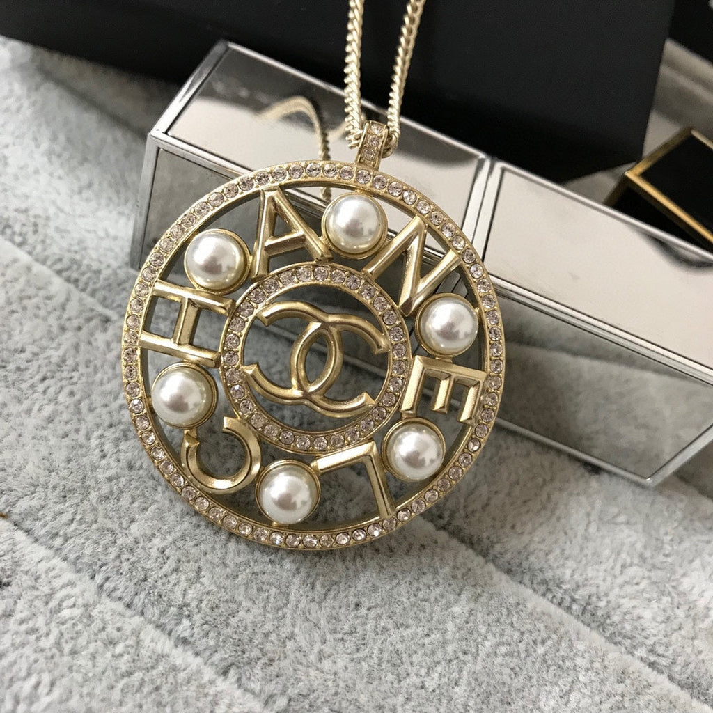 EN - Lux Necklace CHL021
