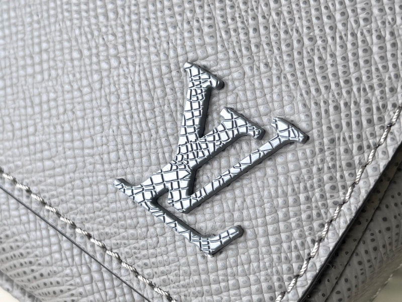 Fashion Lu-Vi bags - 4684