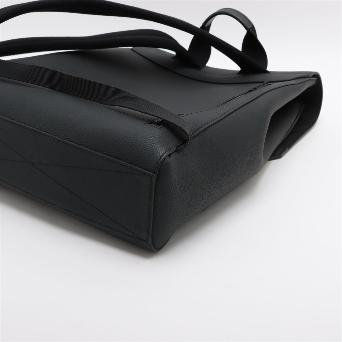 Louis Vuitton LV Aerogram Fastline Backpack M21367