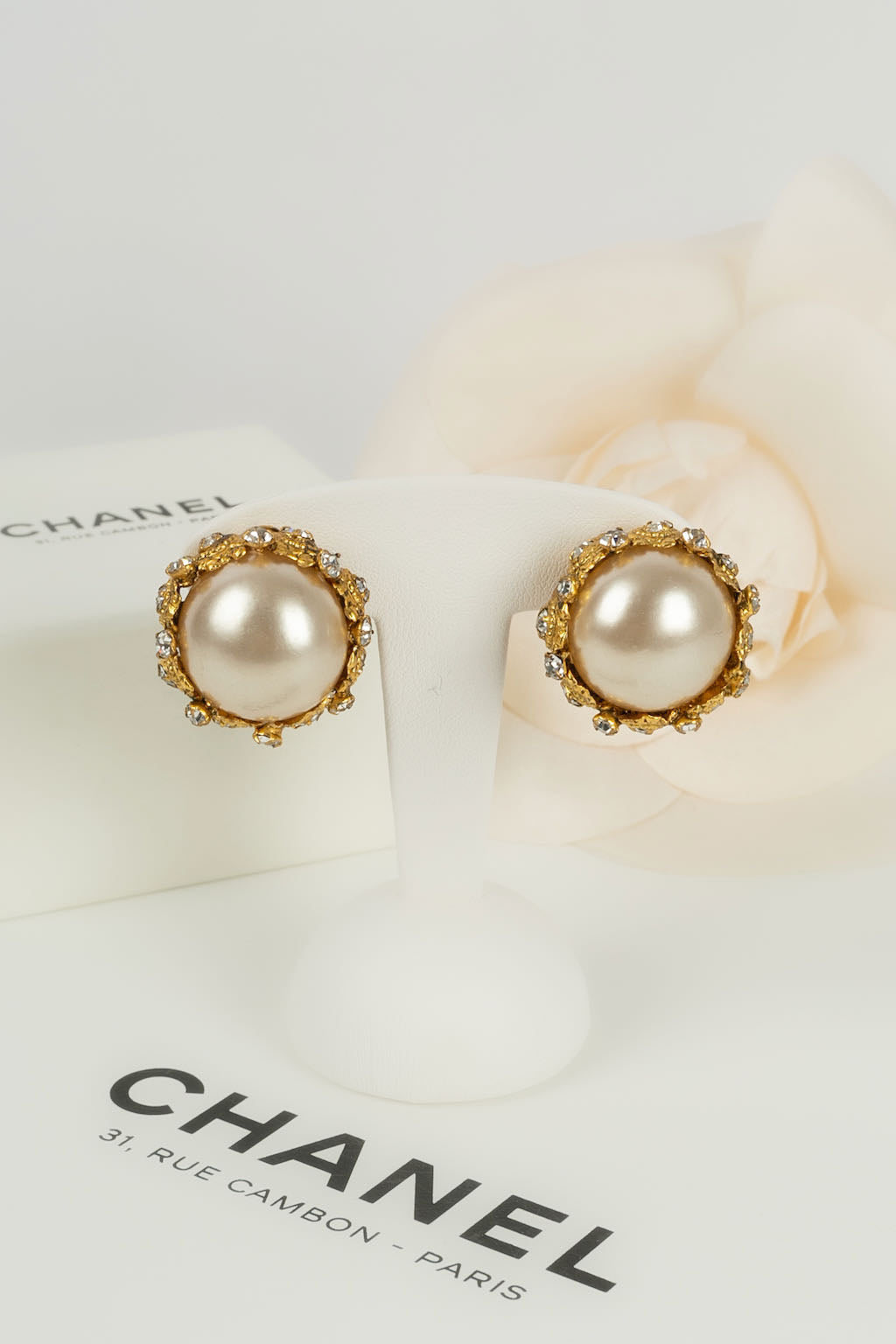 Boucles d'oreilles Chanel ÃƒÆ’Ã‚Â©poque Coco