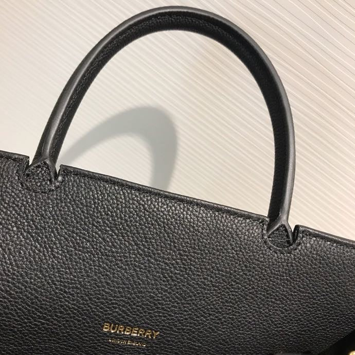 GLAMI Mini Title Bag Black For Women, Bags 9.8.6in/25cm