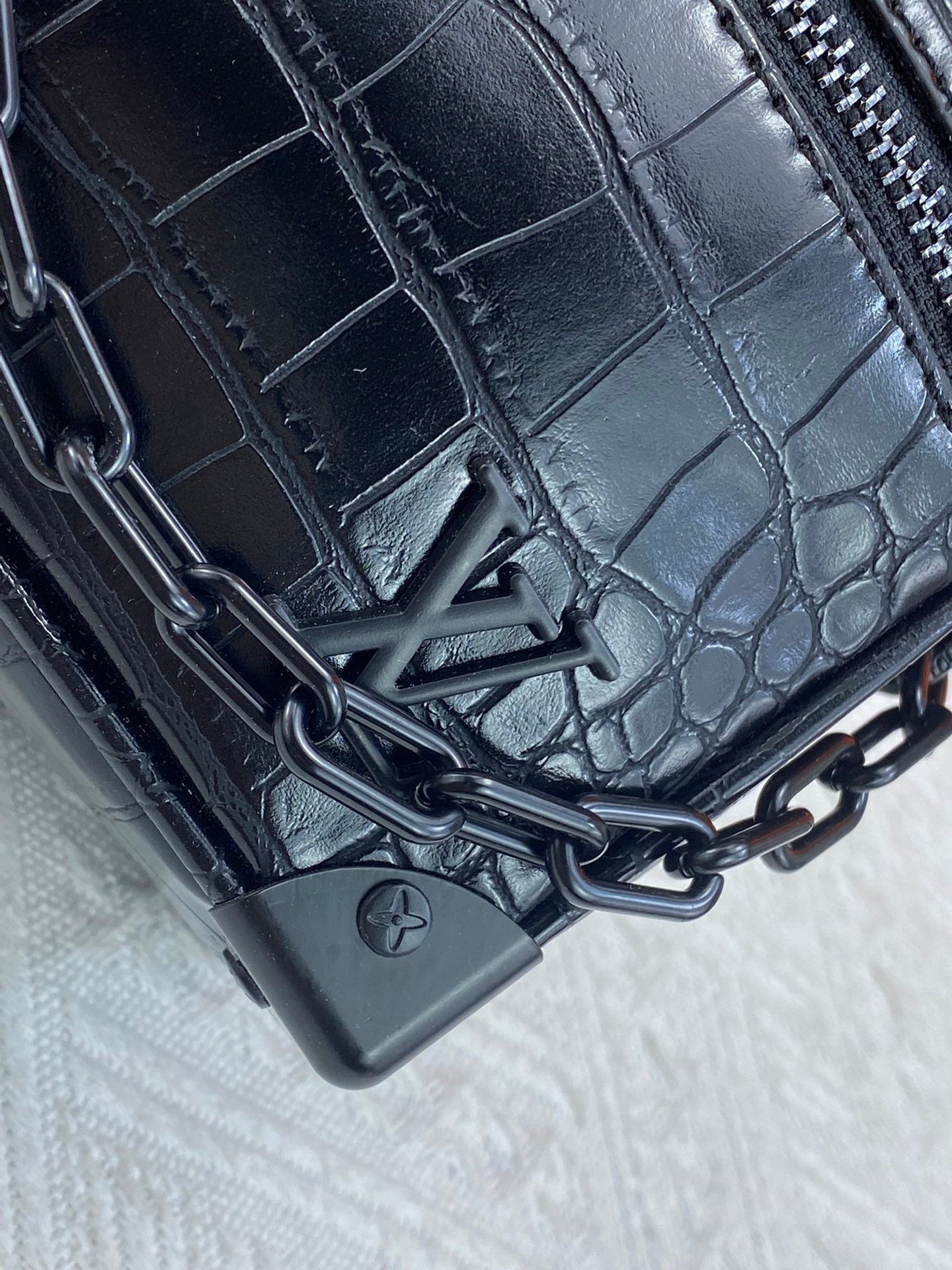 EN - Luxury Bags LUV 741