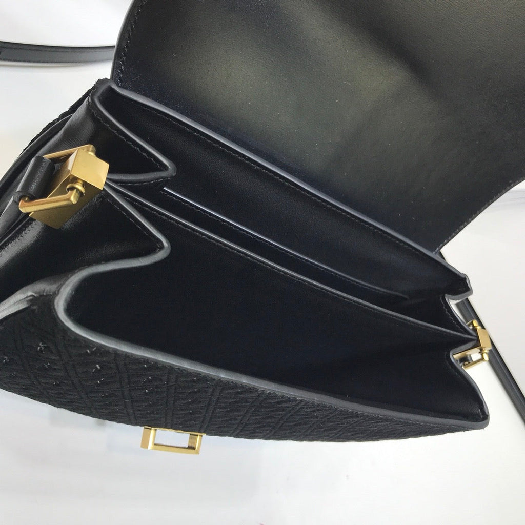 GLAMI Le Monogramme Small Satchel In Monogram Canvas And Smooth Black For Women 9in/23cm YSL