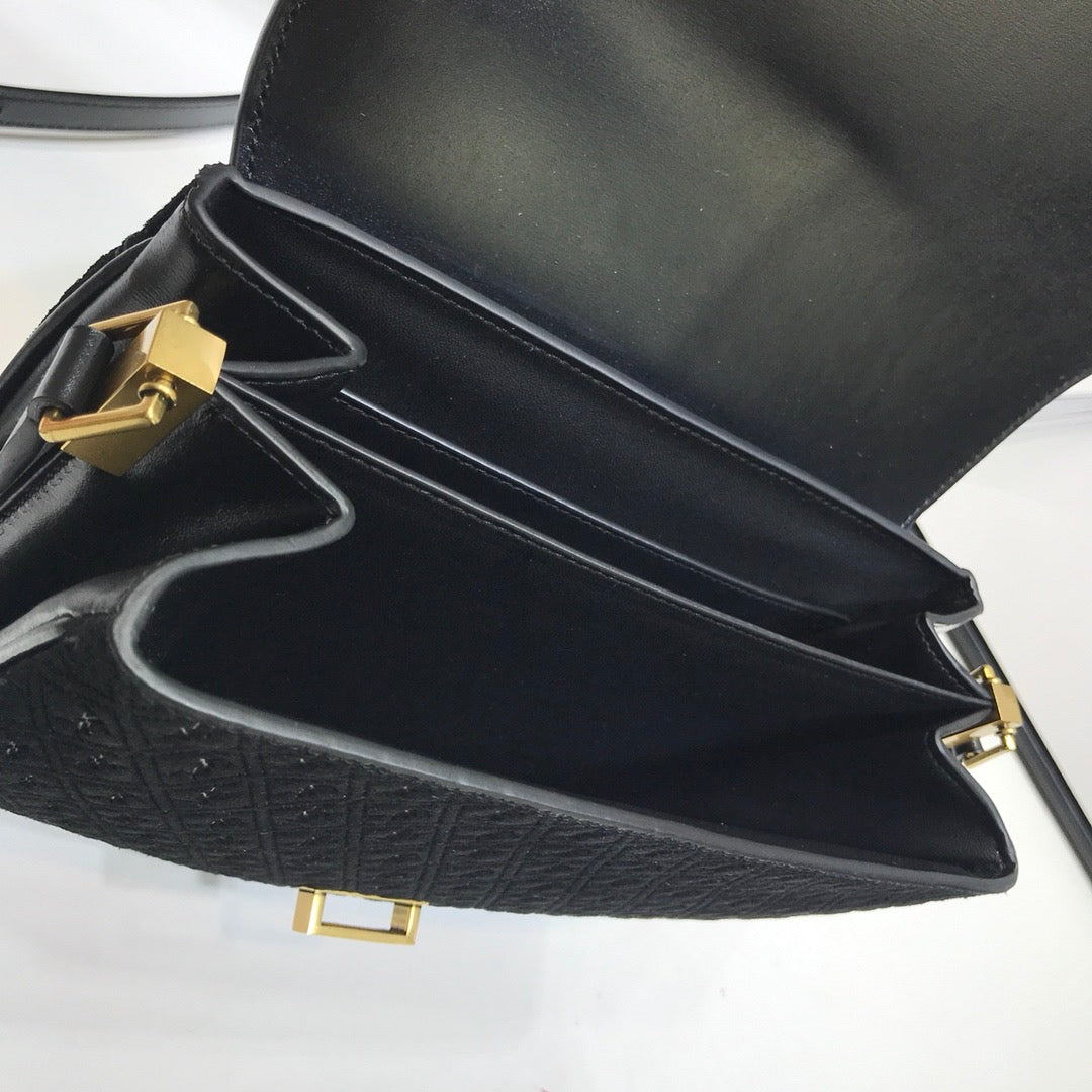 GLAMI Le Monogramme Small Satchel In Monogram Canvas And Smooth Black For Women 9in/23cm YSL