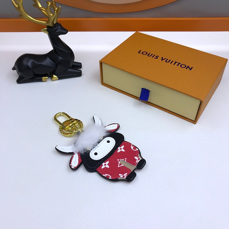 EN - Lux Keychains LUV 084
